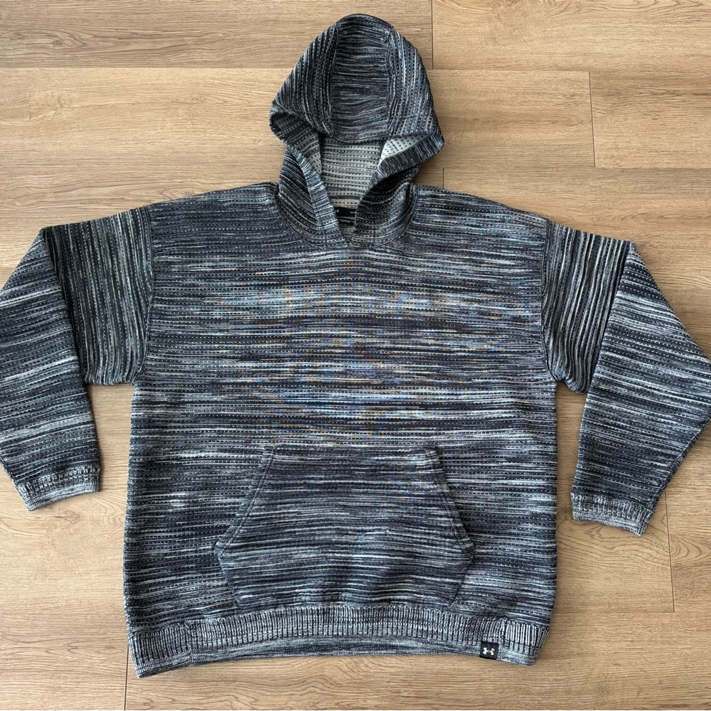 Under Armour Gray Hooded Sweater